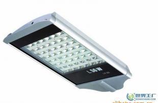 LED路灯 CE认证直板型大功率56W高亮CREE LED路灯解析