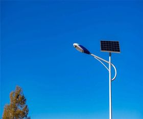 农村太阳能路灯厂家 太阳能led路灯维护注意事项